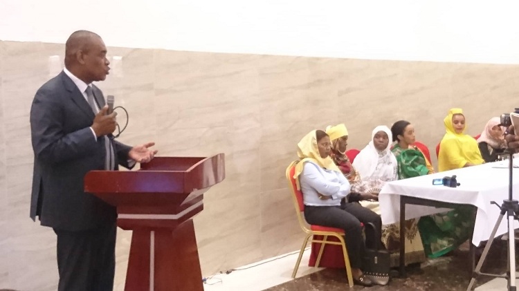 Elections anticipées / Larifou se déclare candidat à la présidentielle